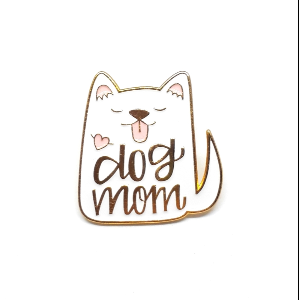 Dog mom enamel pin - Picture 1 of 2